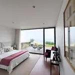 Spacious With Private Pool & Garden In Douro, By Hopstays *