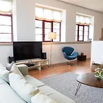 빌라 Spacious With Private Pool & Garden In Douro, By Hopstays *