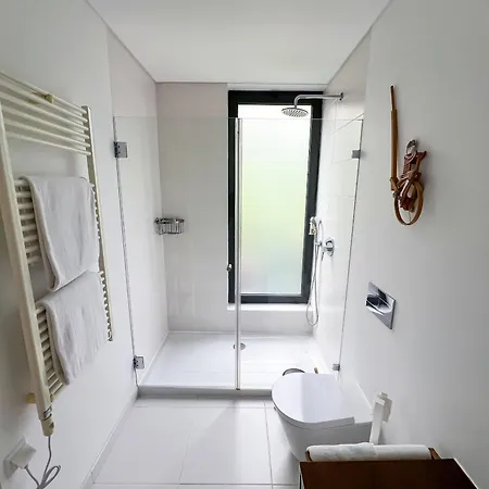 Spacious With Private Pool & Garden In Douro, By Hopstays 빌라