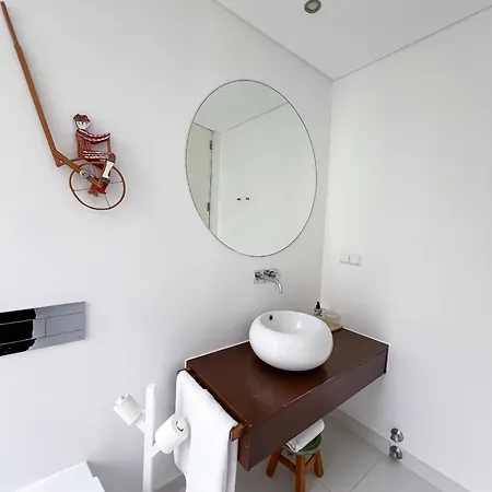 Spacious With Private Pool & Garden In Douro, By Hopstays Sabrosa