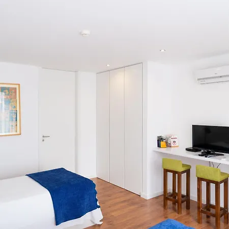 Spacious With Private Pool & Garden In Douro, By Hopstays 빌라