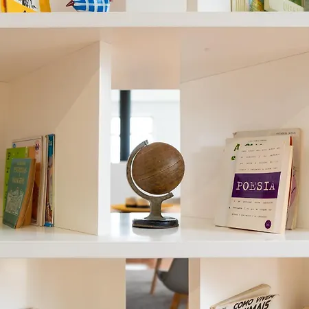 Spacious With Private Pool & Garden In Douro, By Hopstays