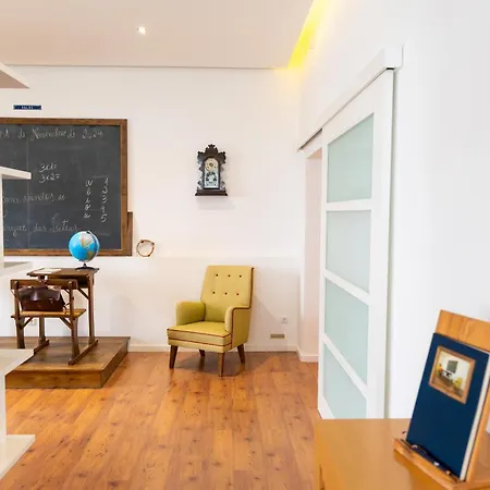 Spacious With Private Pool & Garden In Douro, By Hopstays *