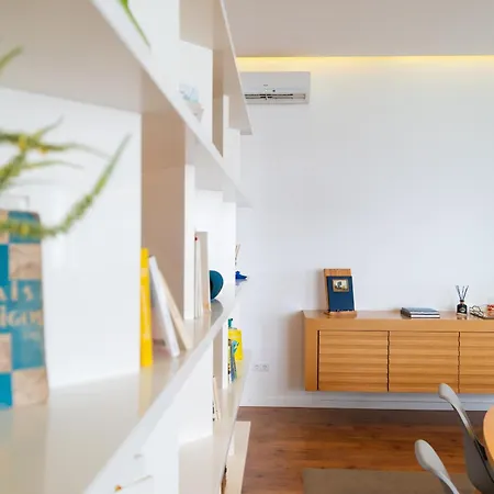 Spacious With Private Pool & Garden In Douro, By Hopstays *