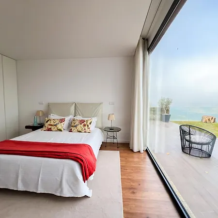 Spacious With Private Pool & Garden In Douro, By Hopstays