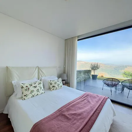 Spacious With Private Pool & Garden In Douro, By Hopstays 빌라