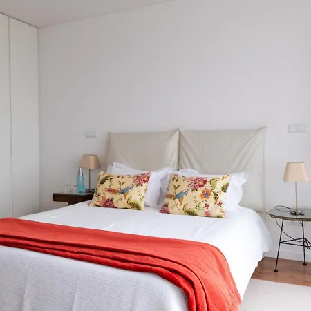빌라 Spacious With Private Pool & Garden In Douro, By Hopstays 사브로사