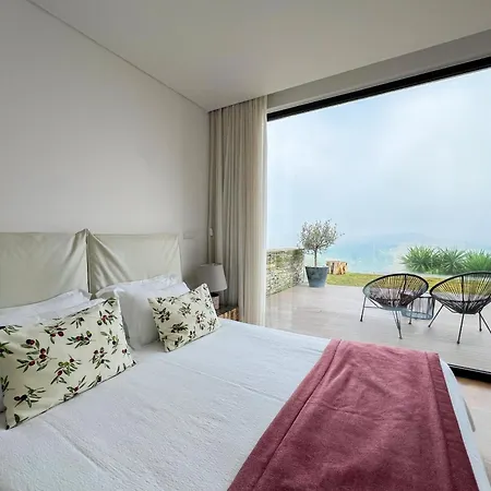 빌라 Spacious With Private Pool & Garden In Douro, By Hopstays 사브로사