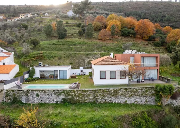 Spacious With Private Pool & Garden In Douro, By Hopstays Villa Sabrosa