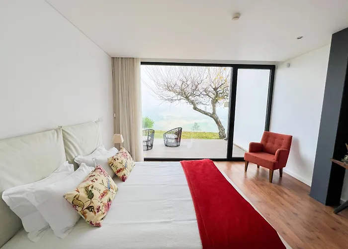 Spacious With Private Pool & Garden In Douro, By Hopstays Villa *