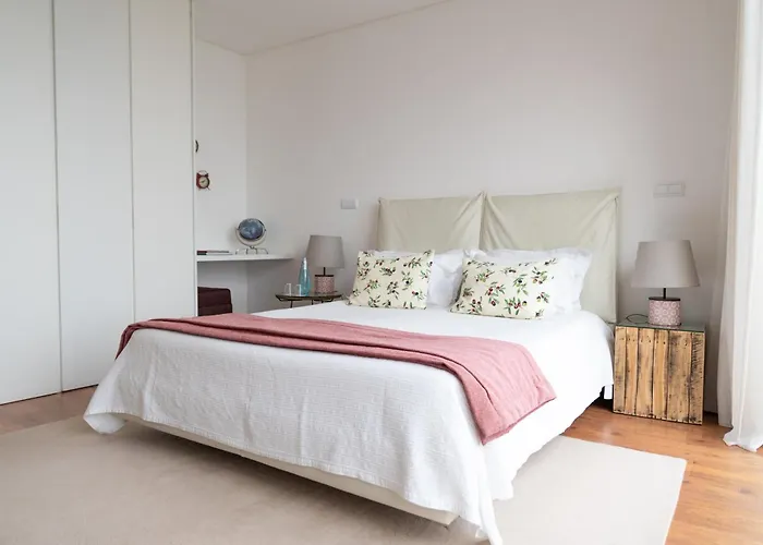 Spacious With Private Pool & Garden In Douro, By Hopstays Villa *