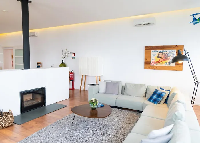 Villa Spacious With Private Pool & Garden In Douro, By Hopstays