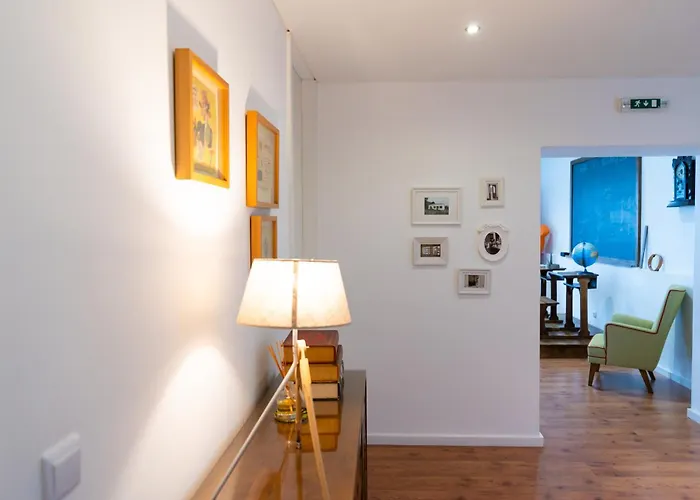 Spacious With Private Pool & Garden In Douro, By Hopstays Vila Sabrosa